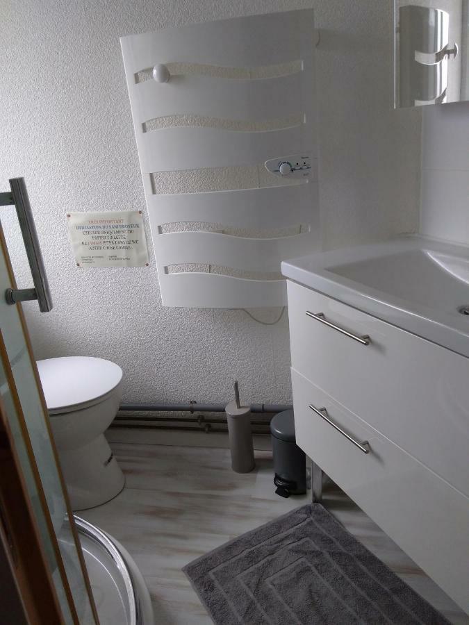 Appartement Au Calme Centre Ville A 2 Pas Du Vieux Marche ลาโรแชล ภายนอก รูปภาพ
