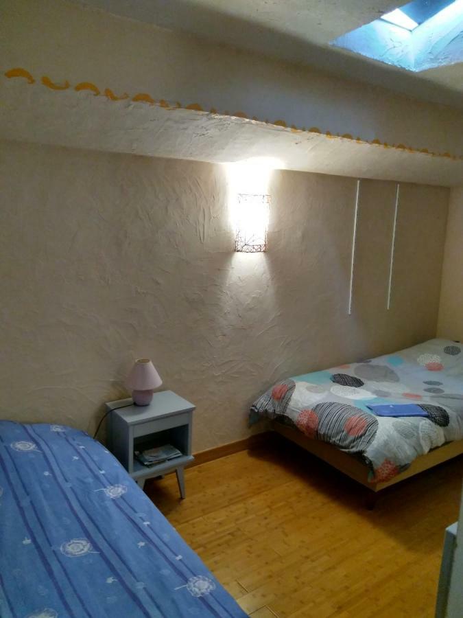 Appartement Au Calme Centre Ville A 2 Pas Du Vieux Marche ลาโรแชล ภายนอก รูปภาพ
