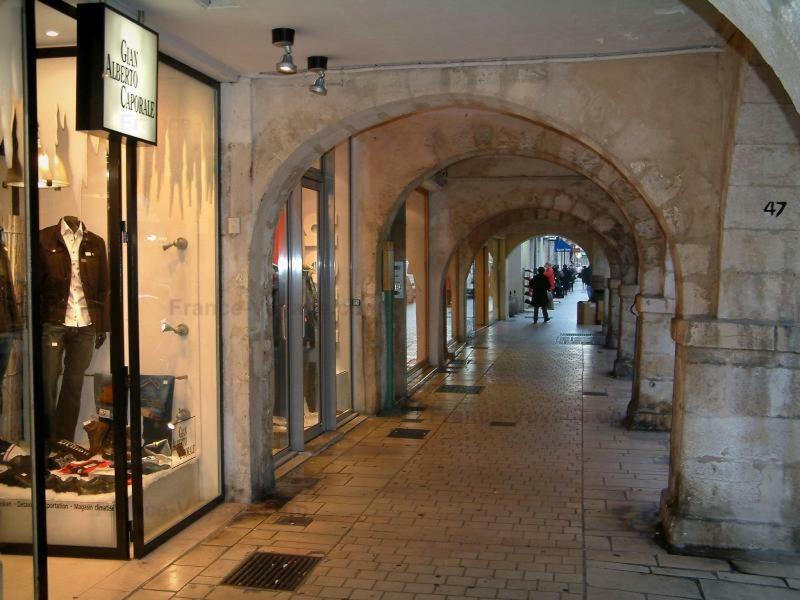 Appartement Au Calme Centre Ville A 2 Pas Du Vieux Marche ลาโรแชล ภายนอก รูปภาพ